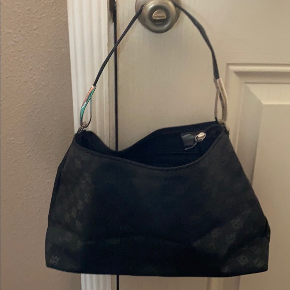 Dkny handbag guc